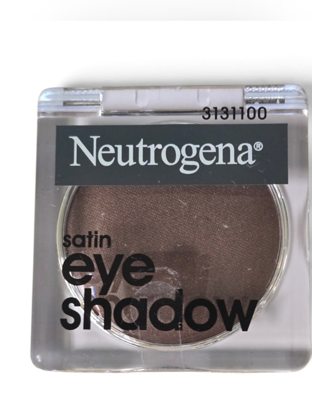🌴3/$10. Neutrogena Satin Eye Shadow